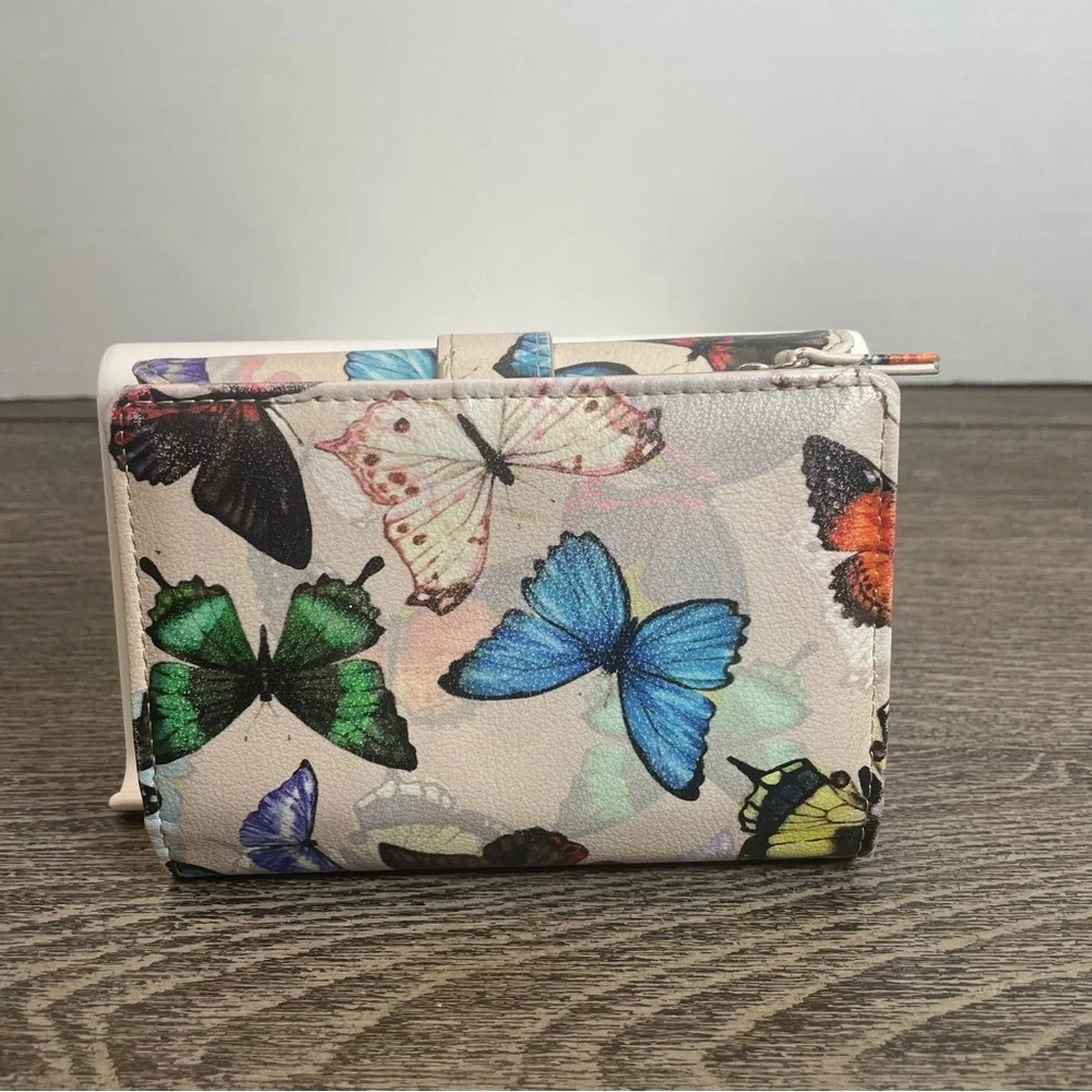 Butterfly Print Women's wallet. ID safe keeper. Pre-owned. Ink marks inside.